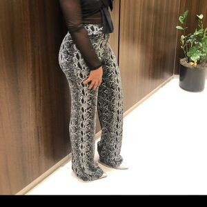 Windsor Silver & Black Snakeskin Sequin Pants Size Small 🖤🩶